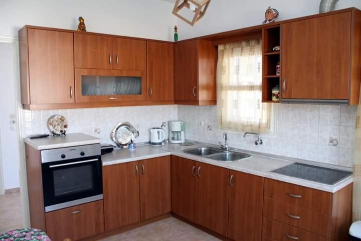 Elzahed Apartments Maestro Kímolos Exteriér fotografie